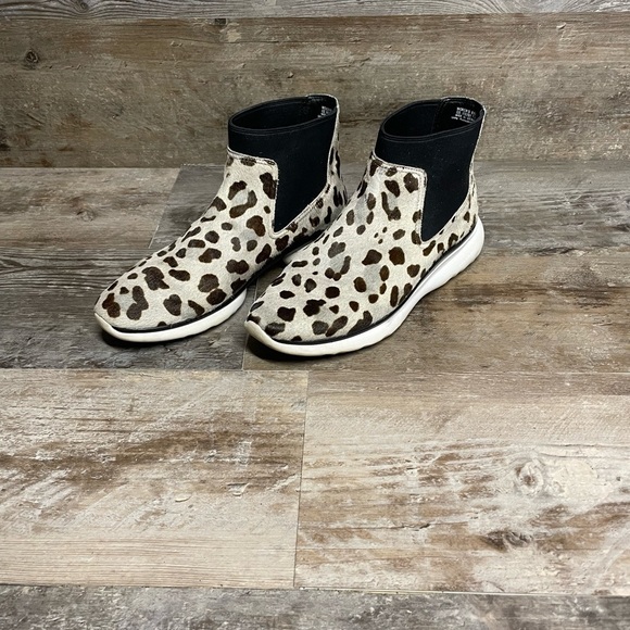 Cole Haan Faux Fur Boots Sz 8.5 - Picture 1 of 5